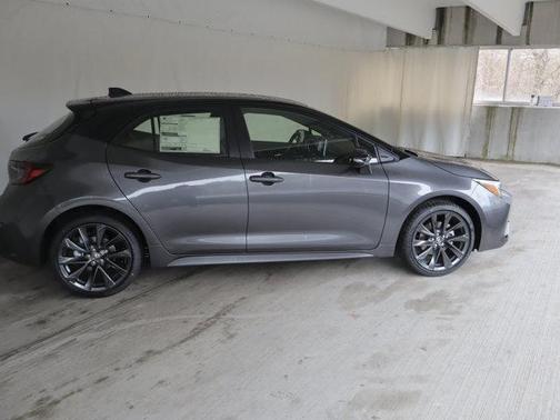 Magnetic Gray Meta 2026 Toyota Corolla XSE