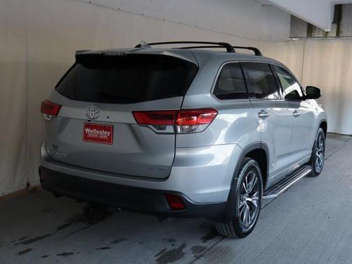 2018 Toyota Highlander LE Plus
