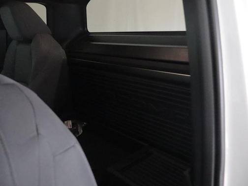 Ice Cap 2025 Toyota Tacoma SR