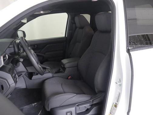 Ice Cap 2025 Toyota Tacoma SR