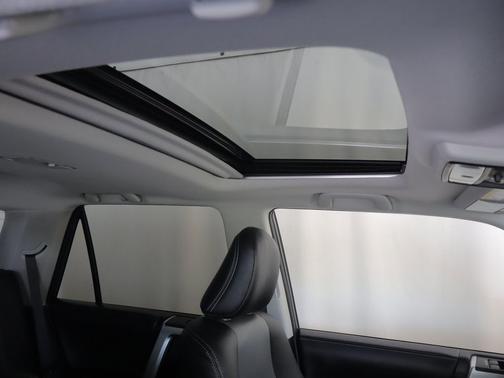 Underground 2024 Toyota 4Runner SR5 Premium