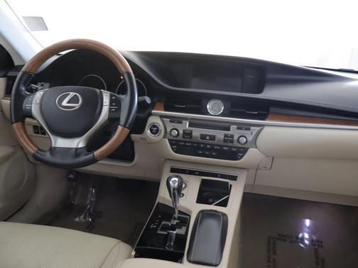 Nebula Gray Pearl 2013 Lexus ES 300h Base