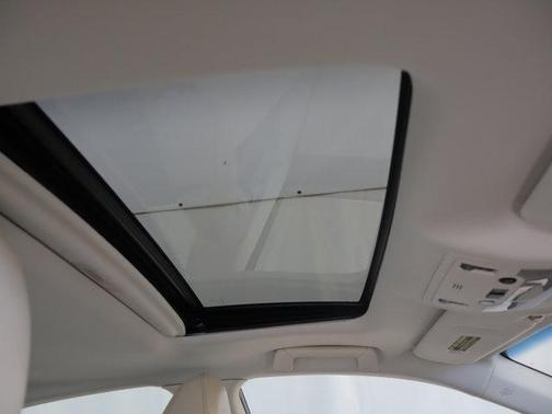 Nebula Gray Pearl 2013 Lexus ES 300h Base