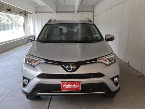 Silver Sky Metallic 2017 Toyota RAV4 Limited