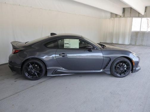 Pavement 2026 Toyota GR86 Premium