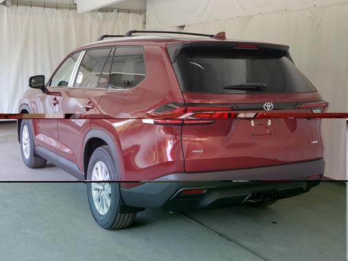 Ruby Flare Pearl 2026 Toyota Grand Highlander XLE