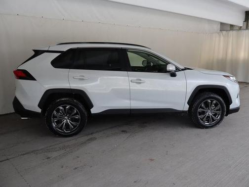 2025 Toyota RAV4 Hybrid XLE Premium