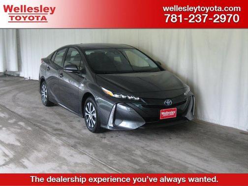 2022 Toyota Prius Prime XLE