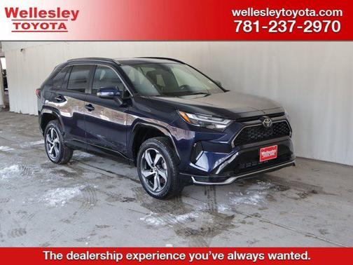 2025 Toyota RAV4 Hybrid SE