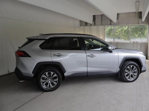 Silver Sky Metallic 2022 Toyota RAV4 Hybrid Limited