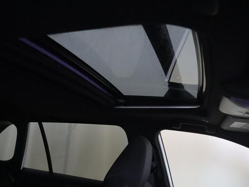 Ice Cap 2023 Toyota RAV4 Prime SE