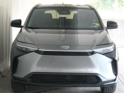 2025 Toyota bZ4X XLE