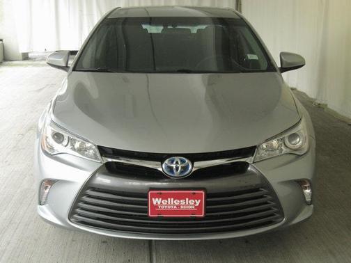 2017 Toyota Camry Hybrid LE