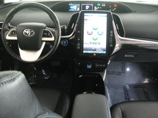 2017 Toyota Prius Prime Advanced