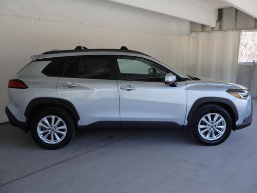 Sonic Silver 2023 Toyota Corolla Cross LE