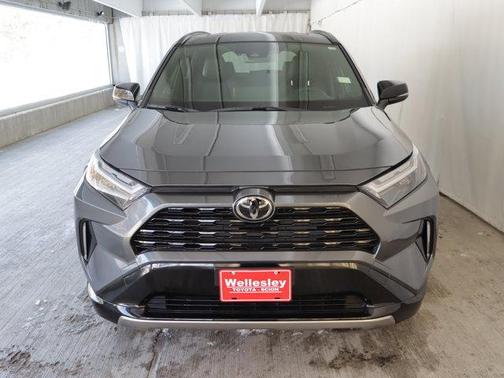 2025 Toyota RAV4 Hybrid SE