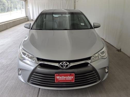 Celestial Silver Metallic 2015 Toyota Camry LE