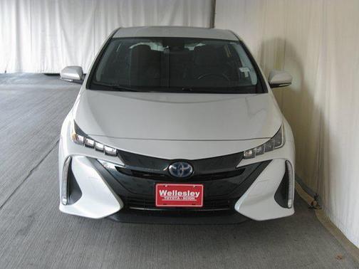 2022 Toyota Prius Prime LE