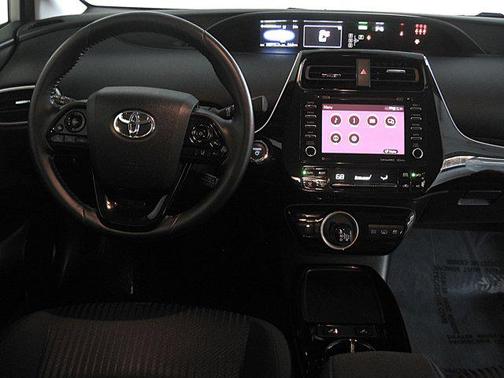 2022 Toyota Prius Prime LE