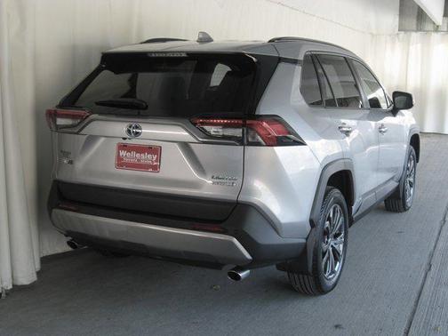 2023 Toyota RAV4 Hybrid Limited