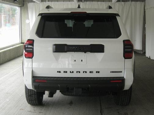 2025 Toyota 4Runner TRD Off Road