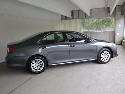 Magnetic Gray Metallic 2013 Toyota Camry LE