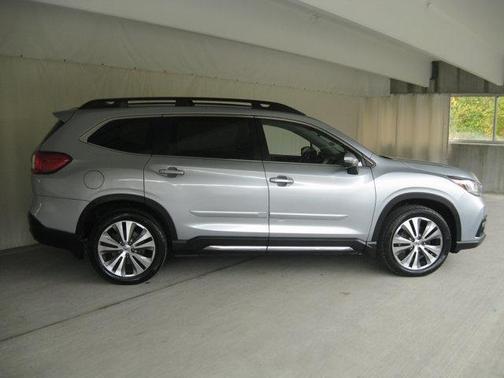 2019 Subaru Ascent Limited 8-Passenger
