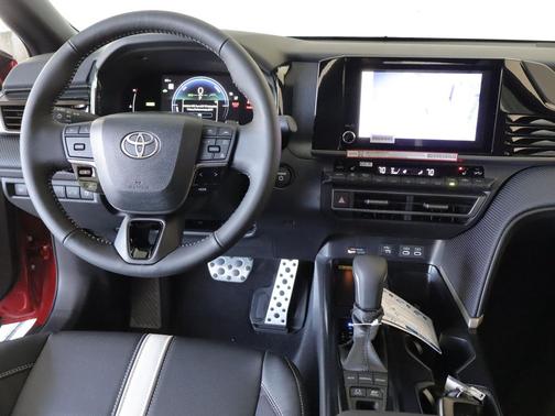 Supersonic Red 2026 Toyota Camry SE