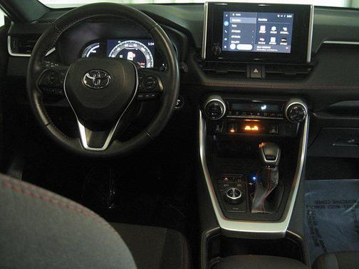 2023 Toyota RAV4 Prime SE