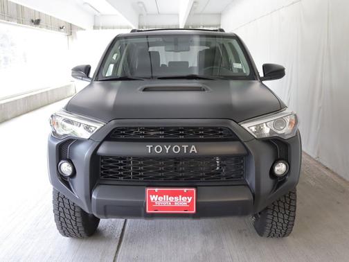 Attitude Black Metallic 2015 Toyota 4Runner TRD Pro