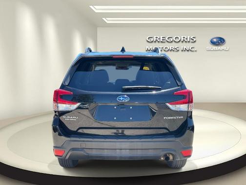 Crystal Black Silica 2019 Subaru Forester Premium