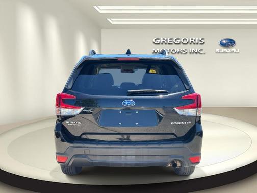 Crystal Black Silica 2019 Subaru Forester Premium