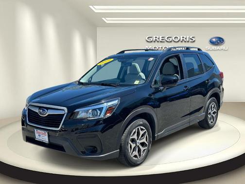 Crystal Black Silica 2019 Subaru Forester Premium