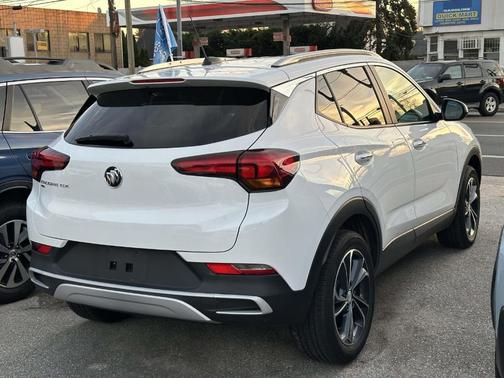 2022 Buick Encore GX Select