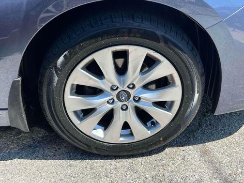2017 Subaru Legacy 2.5i