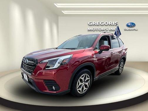 2022 Subaru Forester Premium