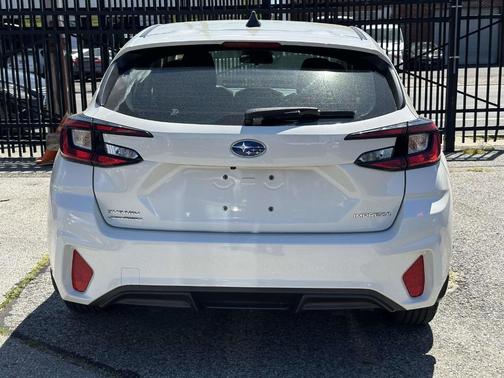 White 2024 Subaru Impreza Base