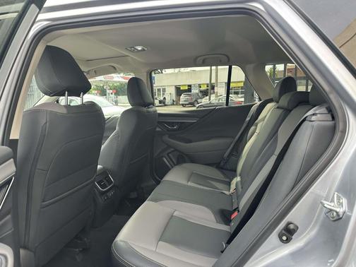2022 Subaru Outback Onyx Edition XT