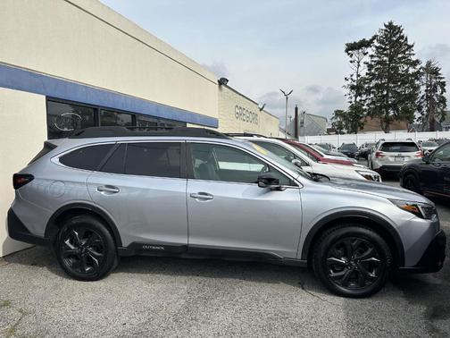 2022 Subaru Outback Onyx Edition XT