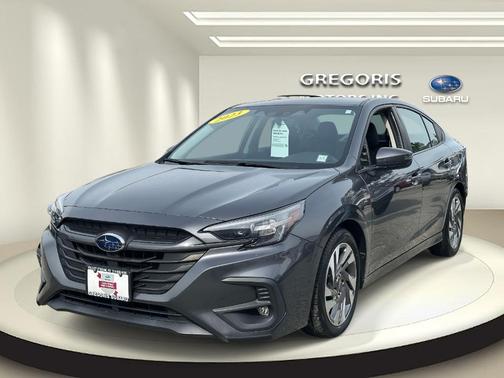 2023 Subaru Legacy 