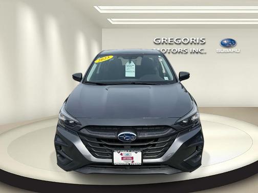 2023 Subaru Legacy 