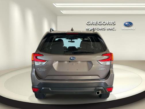 Brilliant Bronze Metallic 2023 Subaru Forester Limited