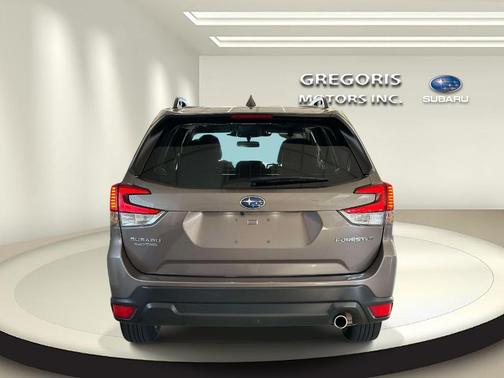 Brilliant Bronze Metallic 2023 Subaru Forester Limited