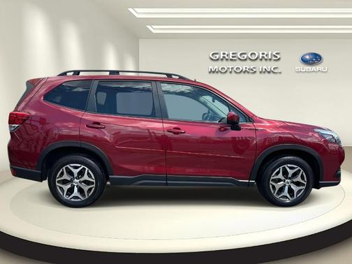 Crimson Red Pearl 2023 Subaru Forester Premium