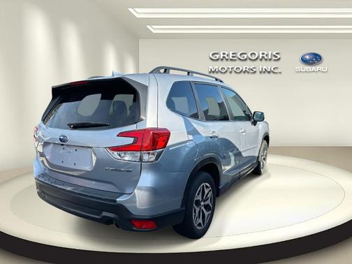2023 Subaru Forester 2.5i Premium
