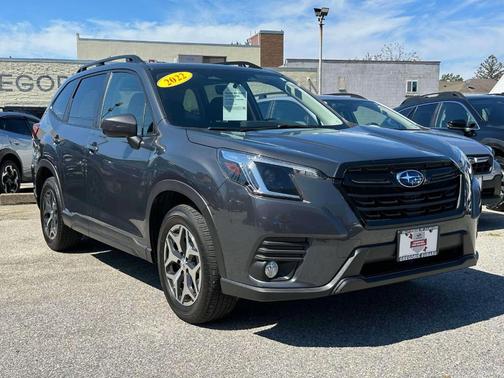 2022 Subaru Forester Premium