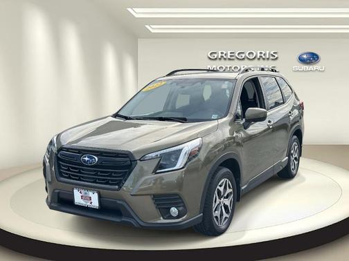 2022 Subaru Forester Premium