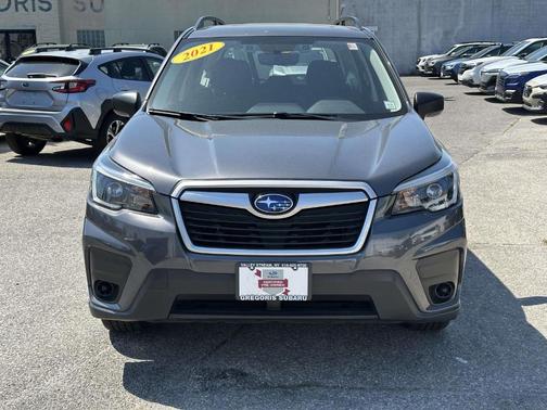 Magnetite Gray Metallic 2021 Subaru Forester