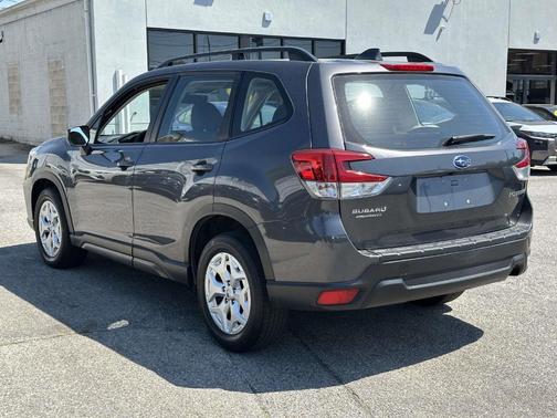 Magnetite Gray Metallic 2021 Subaru Forester