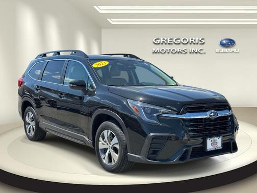Crystal Black Silica 2023 Subaru Ascent Premium 7-Passenger